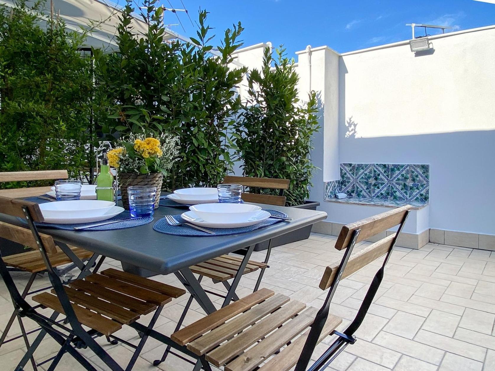 Terrazza Manuela Spagnoli * Napels